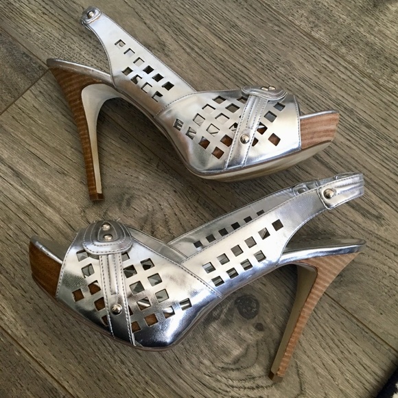 Guess Silver Leather Platform Heels - Picture 7 of 7